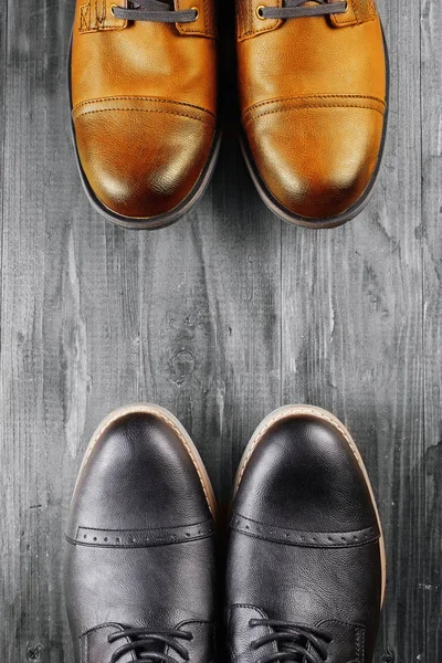 Par clásico y casual de zapatos de hombre — Foto de Stock