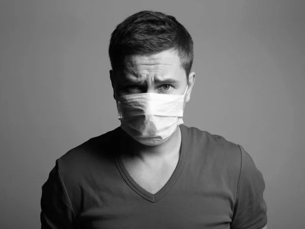 Młody Człowiek Masce Koncepcja Epidemii Koronawirus Zamaskowany Chłopiec Czarno Biały — Zdjęcie stockowe