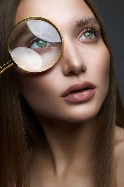 Objektifte Güzel Makyaj Güzel Kadın Gözü Makyajlı Şehvetli Bir Kız — Stok fotoğraf