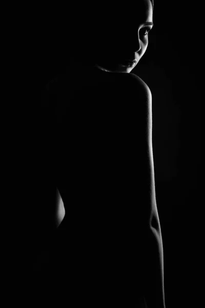 Όμορφη Γυναικεία Σιλουέτα Στο Σκοτάδι Μαύρο Κορίτσι Της Φωτογραφίας Ασπρόμαυρο — Φωτογραφία Αρχείου
