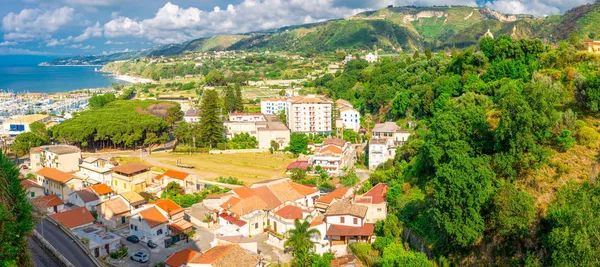 Veduta Panoramica Aerea Della Città Tropea Con Porto Case Mar — Foto Stock