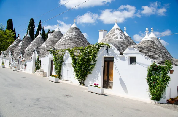 Ciudad Alberobello Pueblo Con Casas Trulli Región Puglia Apulia Sur — Foto de Stock