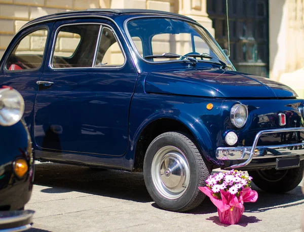 Lecce Italia Abril 2016 Vista Frontal Izquierda Del Clásico Automóvil — Foto de Stock