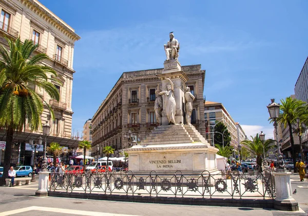 Italia Catania Mayo 2018 Monumento Vincenzo Bellini Piazza Stesicoro Square — Foto de Stock