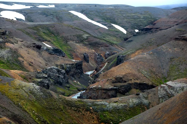 Visa på bergslandskap i Island — Stockfoto