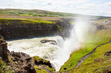 İzlanda 'da Gullfoss şelalesi