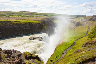 İzlanda 'da Gullfoss şelalesi