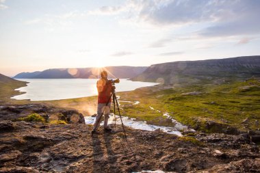İzlanda'daki büyük Dynjandi şelale