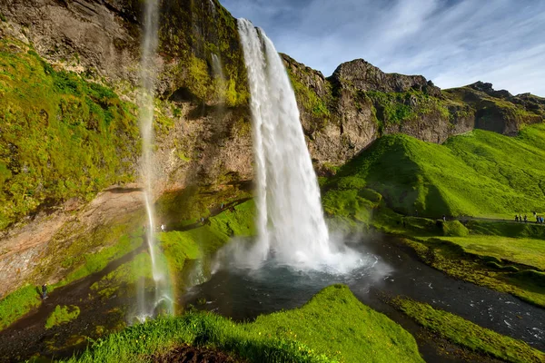 Seljalandsfoss een van de meest beroemde IJslandse waterval — Stockfoto