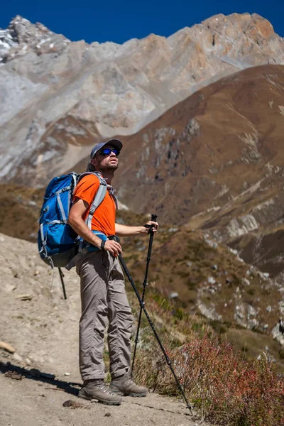 Trekker on Manaslu circle track in Nepal — стоковое фото