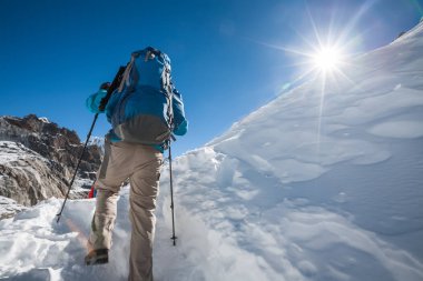 Cho La geçiş yürüyüşçülerin Everest bölgesinde, Nepal geçmek