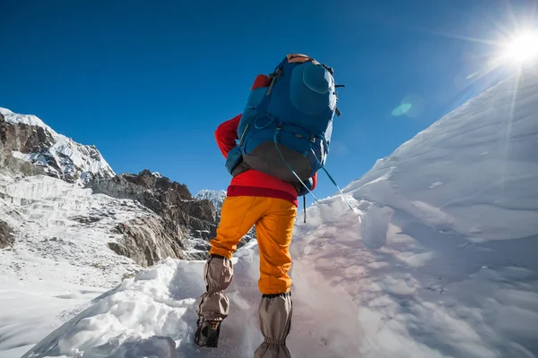 Cho La geçiş yürüyüşçülerin Everest bölgesinde, Nepal geçmek