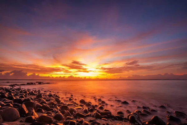 Vista panorámica del océano Índico en Indonesia, isla Lombok —  Fotos de Stock