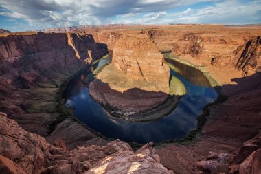 At nalı görünümüne sayfa city Arizona, ABD yakınındaki Simgesel Yapı viraj