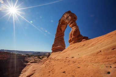 Utah, ABD 'deki Arches Ulusal Parkı' nda Narin Kemer