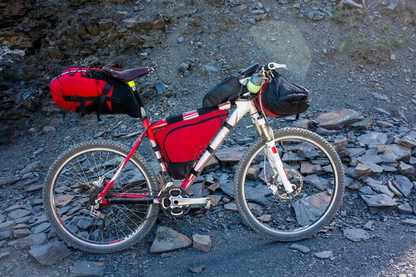 Bicicleta Montaña Preparada Para Viajes Distantes — Foto de Stock