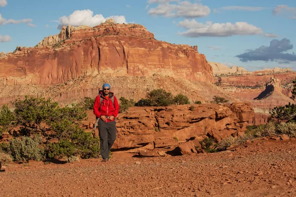 Vandrare Capitol Reef National Park Utah Usa — Stockfoto