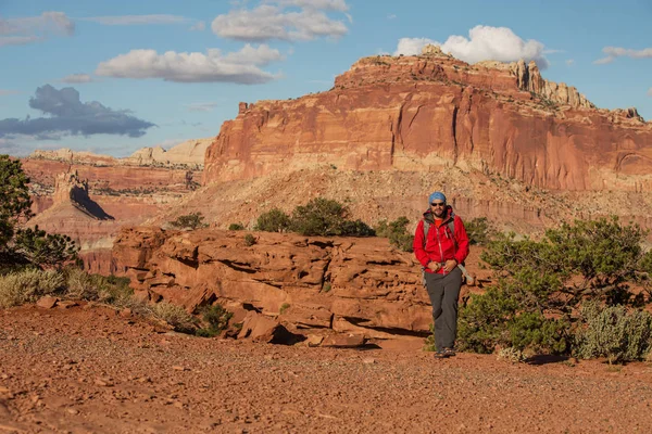 Vandrare Capitol Reef National Park Utah Usa — Stockfoto