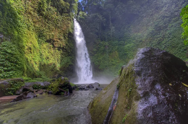 Cachoeira de Nung Nung, Bali — Fotografia de Stock