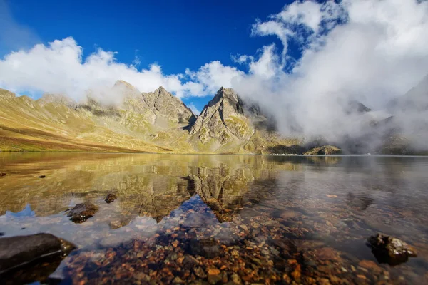 Pintoresco Lago Valle Las Montañas Del Cáucaso Georgia — Foto de Stock