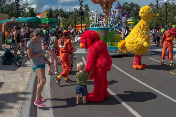 Orlando Floride Octobre 2019 Elmo Avec Petit Garçon Sesame Street — Photo