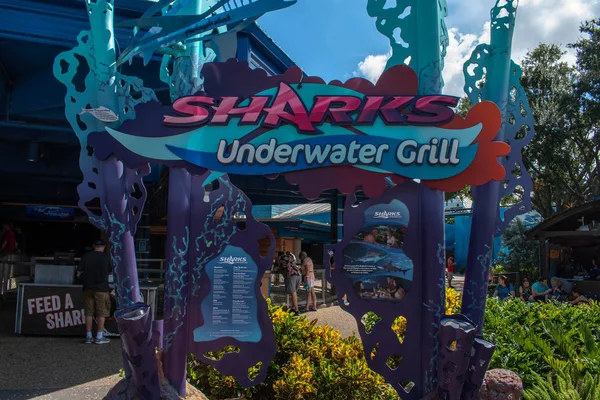 Орландо Флорида Жовтня 2019 Sharks Underwater Grill Sign Seaworld — стокове фото