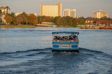 Orlando, Florida. 29 Kasım 2019. Buena Vista Gölü 'nde seyir halindeyiz.
