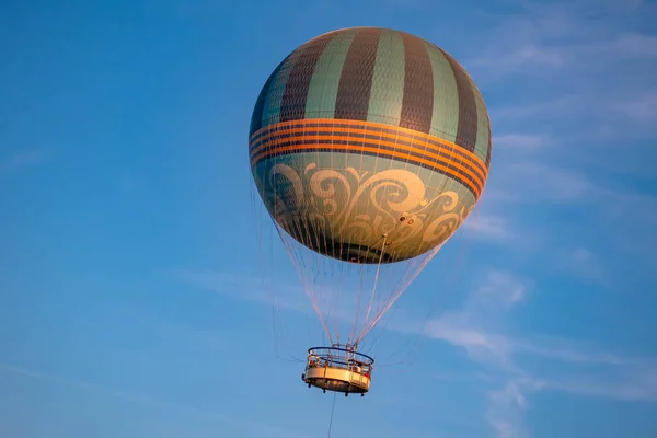 Orlando Florida November 2019 Top View Air Balloon Flying Lake — ストック写真