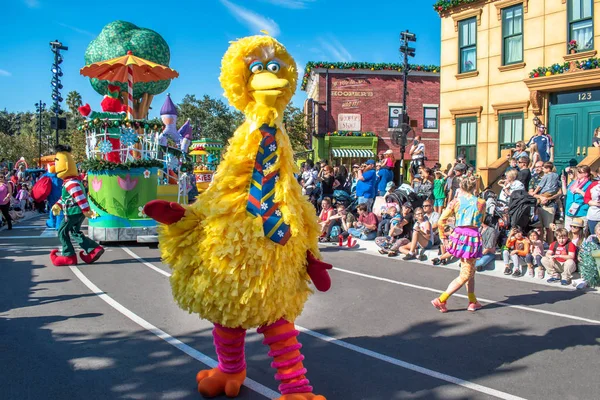 Orlando Floride Décembre 2019 Big Bird Elmo Défilé Noël Sesame — Photo