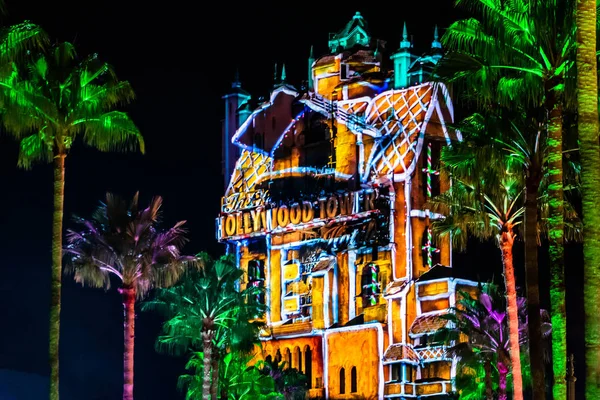 奥兰多 佛罗里达 2019年11月27日好莱坞塔楼酒店的彩色投影 — 图库照片