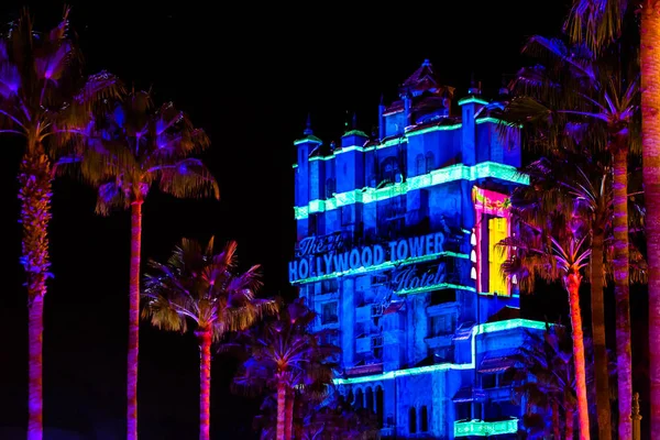 Orlando Florydzie Listopad 2019 Kolorowe Projekcje Hollywood Tower Hotel Hollywood — Zdjęcie stockowe