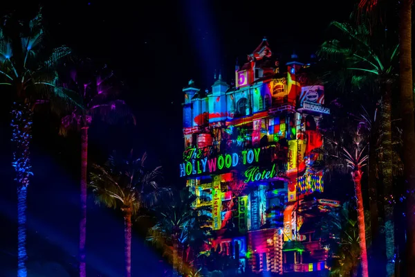 Orlando Florida November 2019 Bunte Projektionen Auf Das Hollywood Tower — Stockfoto