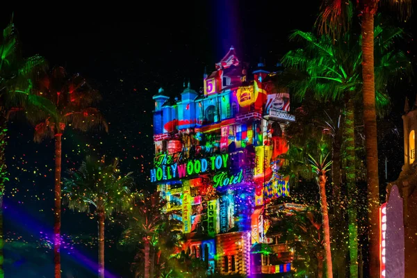 Orlando Florida November 2019 Colorful Projections Hollywood Tower Hotel Artificial — Stock Photo, Image