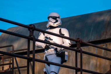 Orlando, Florida. 27 Kasım 2019. Hollywood Stüdyolarında Stormtrooper (87).