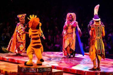 Orlando, Florida. 16 Aralık 2019. Hayvan Krallığında Aslan Kral Festivali (5))