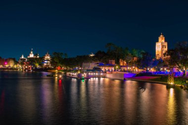 Orlando, Florida. 18 Aralık 2019. Fas, Japonya ve Epcot 'taki Amerikan Maceraları' nın panoramik görüntüsü (27))