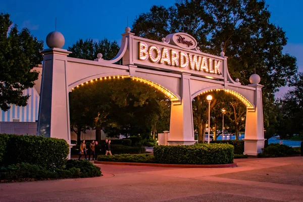 Orlando Floride Décembre 2019 Arc Lumineux Disney Boardwalk Dans Région — Photo