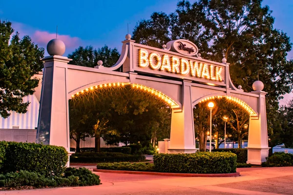 Orlando Floride Décembre 2019 Arc Lumineux Disney Boardwalk Dans Région — Photo