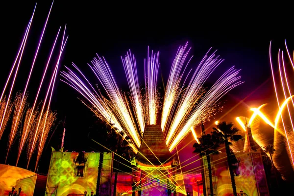 Orlando Florida Enero 2020 Jingle Bell Espectacular Espectáculo Fuegos Artificiales — Foto de Stock