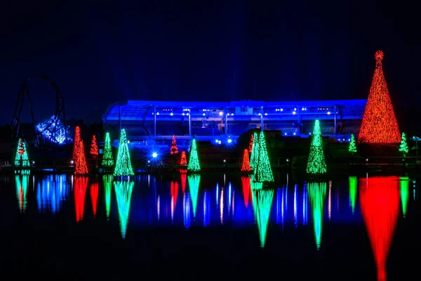 Orlando Florida December 2019 Belysta Och Färgglada Havet Julgranar Och — Stockfoto