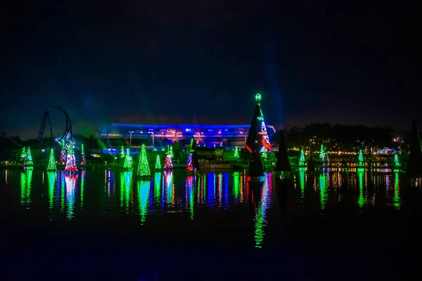 Orlando Florida Dezember 2019 Beleuchtetes Und Farbenfrohes Meer Von Weihnachtsbäumen — Stockfoto