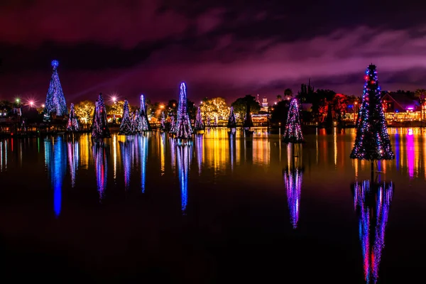 Orlando Florida December 2019 Illuminated Colorful Sea Christmas Trees Seaworld — Stok fotoğraf