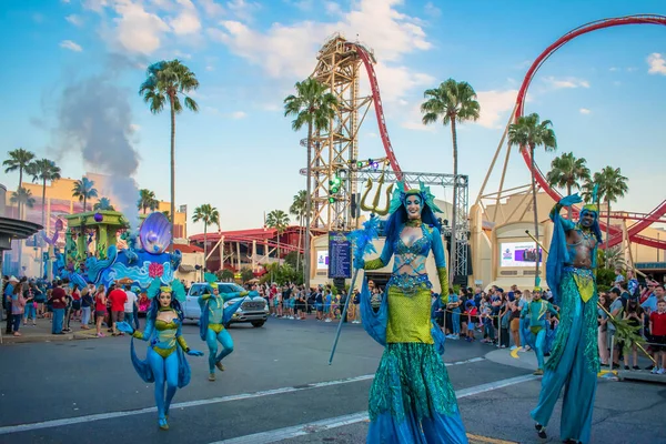 Orlando Floride Mars 2020 Stilt Performers Mardi Gras Parade Aux — Photo