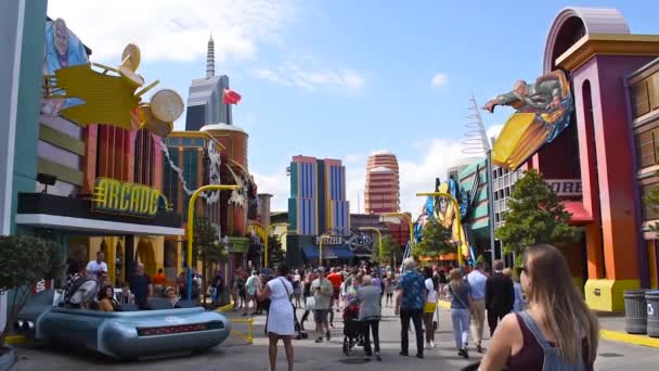 Orlando Florida Marzo 2020 Gente Caminando Área Marvel Super Hero — Vídeos de Stock