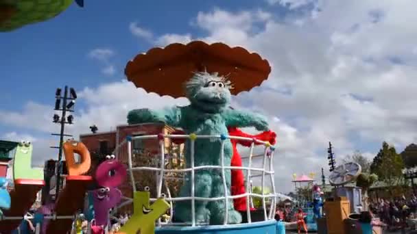 Orlando Florydzie Lutego 2020 Rosita Tańczy Macha Paradzie Sezamkowej Seaworld — Wideo stockowe