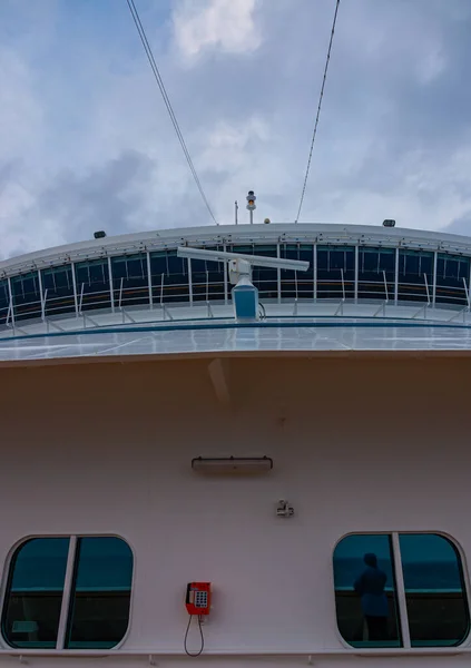 Grande Navio Cruzeiro Branco Porto Savona Itália — Fotografia de Stock