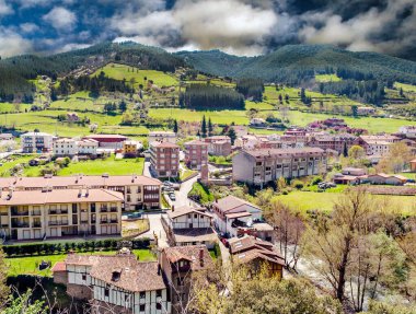 İspanya 'nın kuzeyindeki Potes köyü
