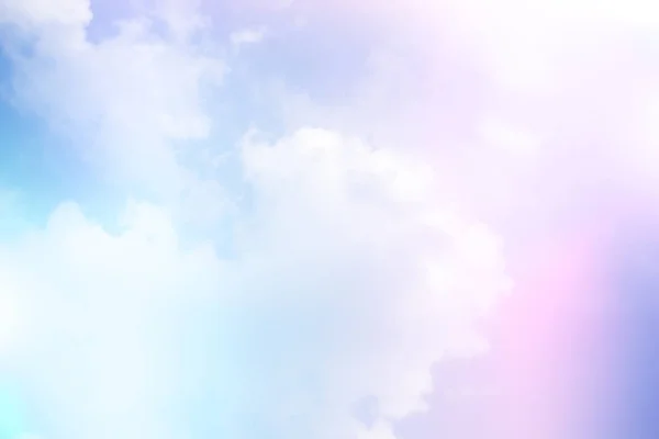 Pozadí přechodu měkké cloud s pastelově růžové na modrou barvu — Stock fotografie