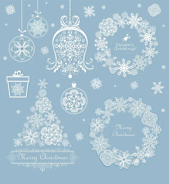 Set de Navidad con hermoso papel cortado árbol, corona, caja de regalo y adornos colgantes — Vector de stock