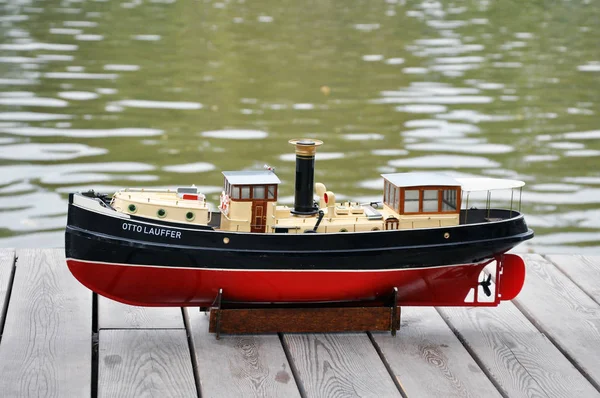Modelul unei nave vechi cu aburi. Modelare navă — Fotografie, imagine de stoc